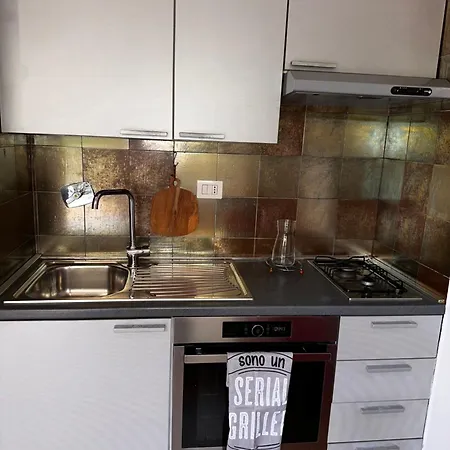 Casa Marlon Pietralata アパート *